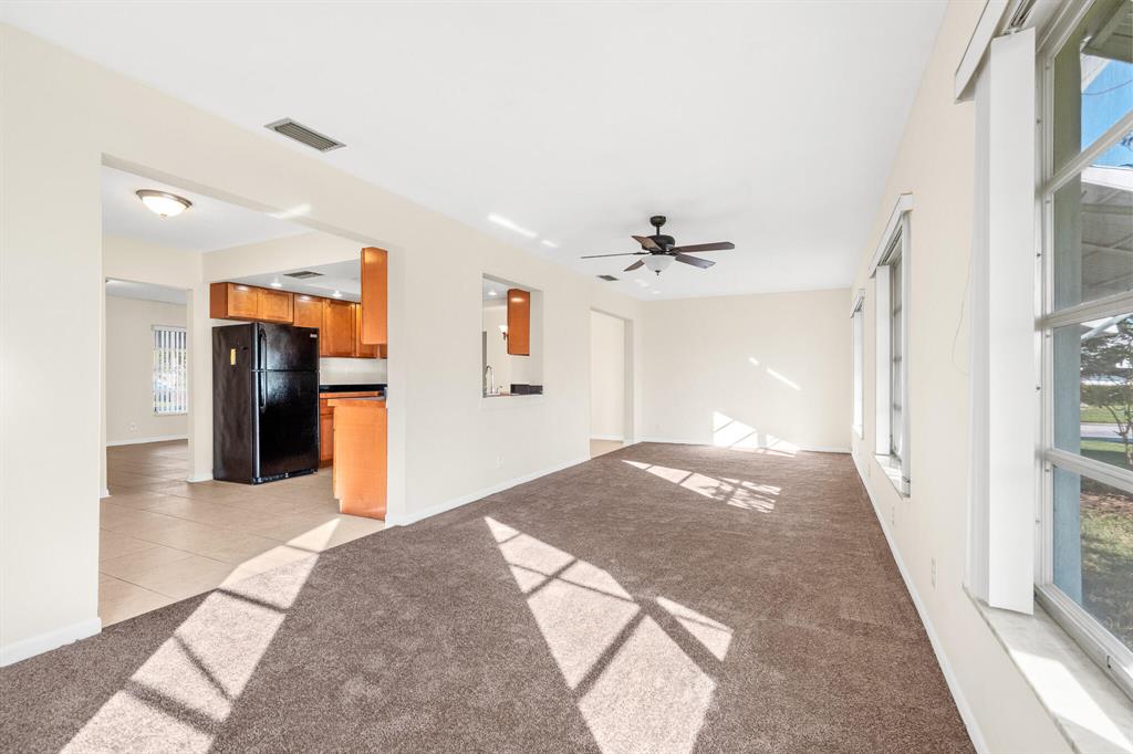 6770 NW 14th Place