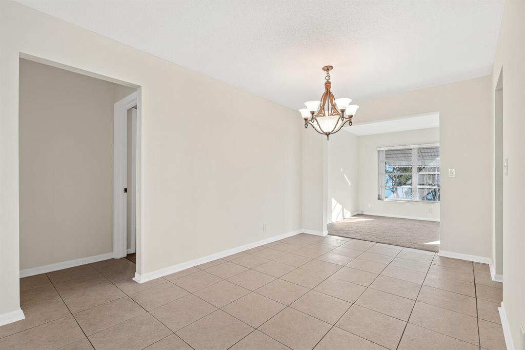 6770 NW 14th Place