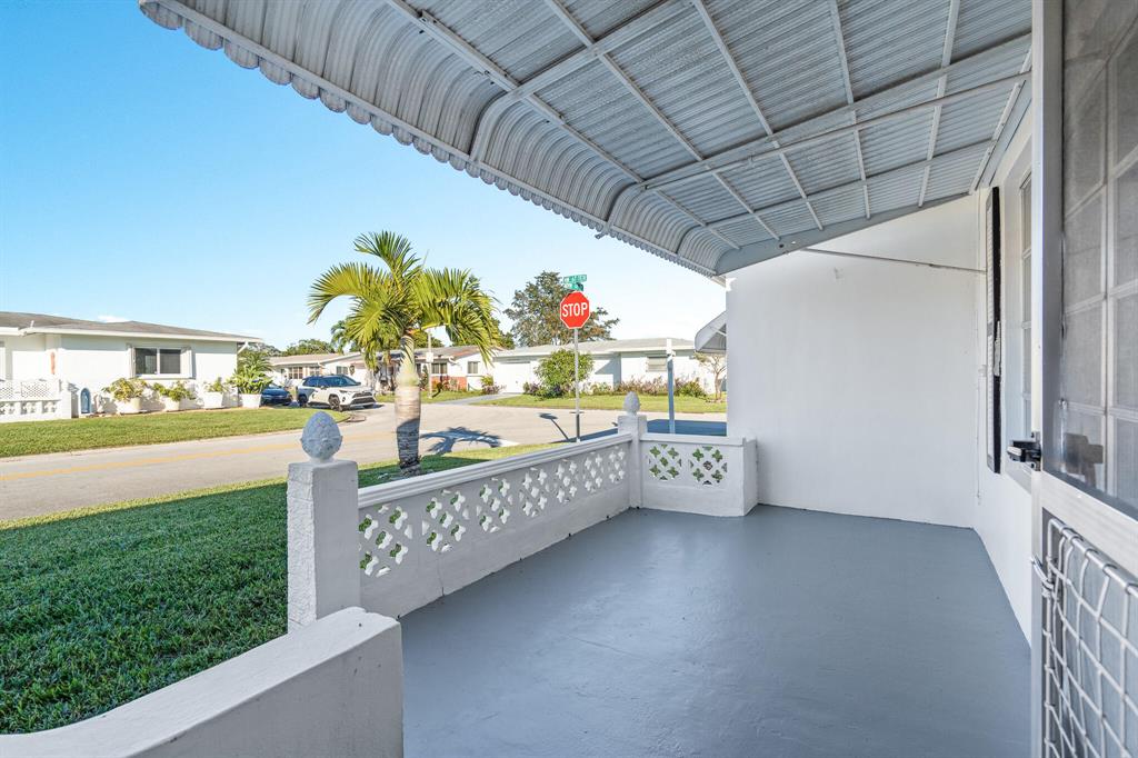 6770 NW 14th Place
