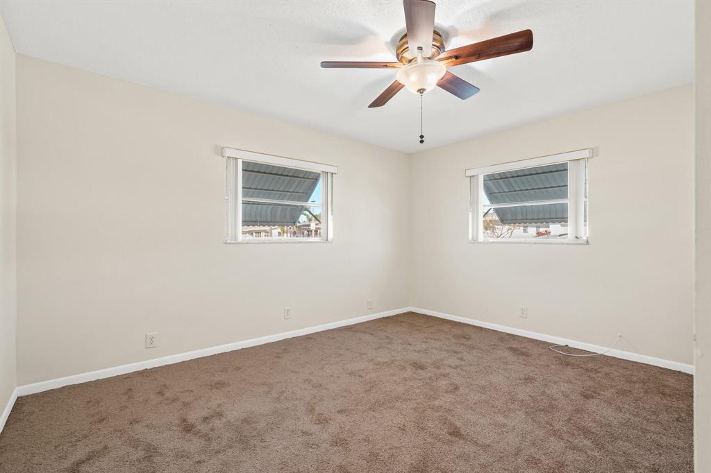 6770 NW 14th Place