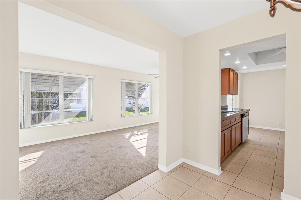 6770 NW 14th Place