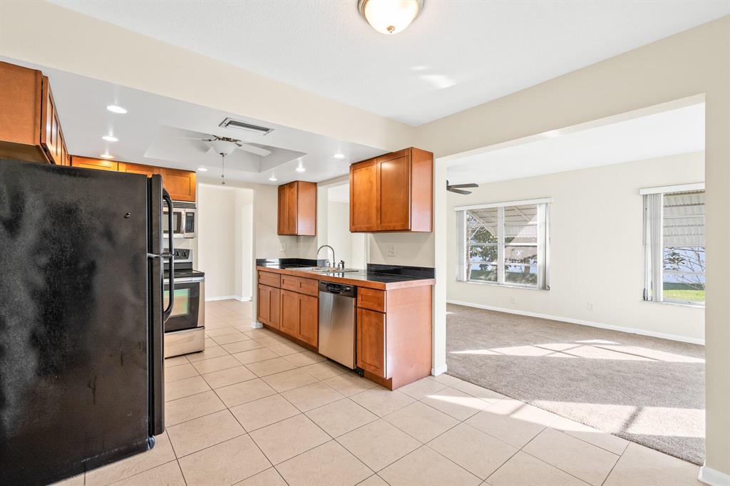 6770 NW 14th Place