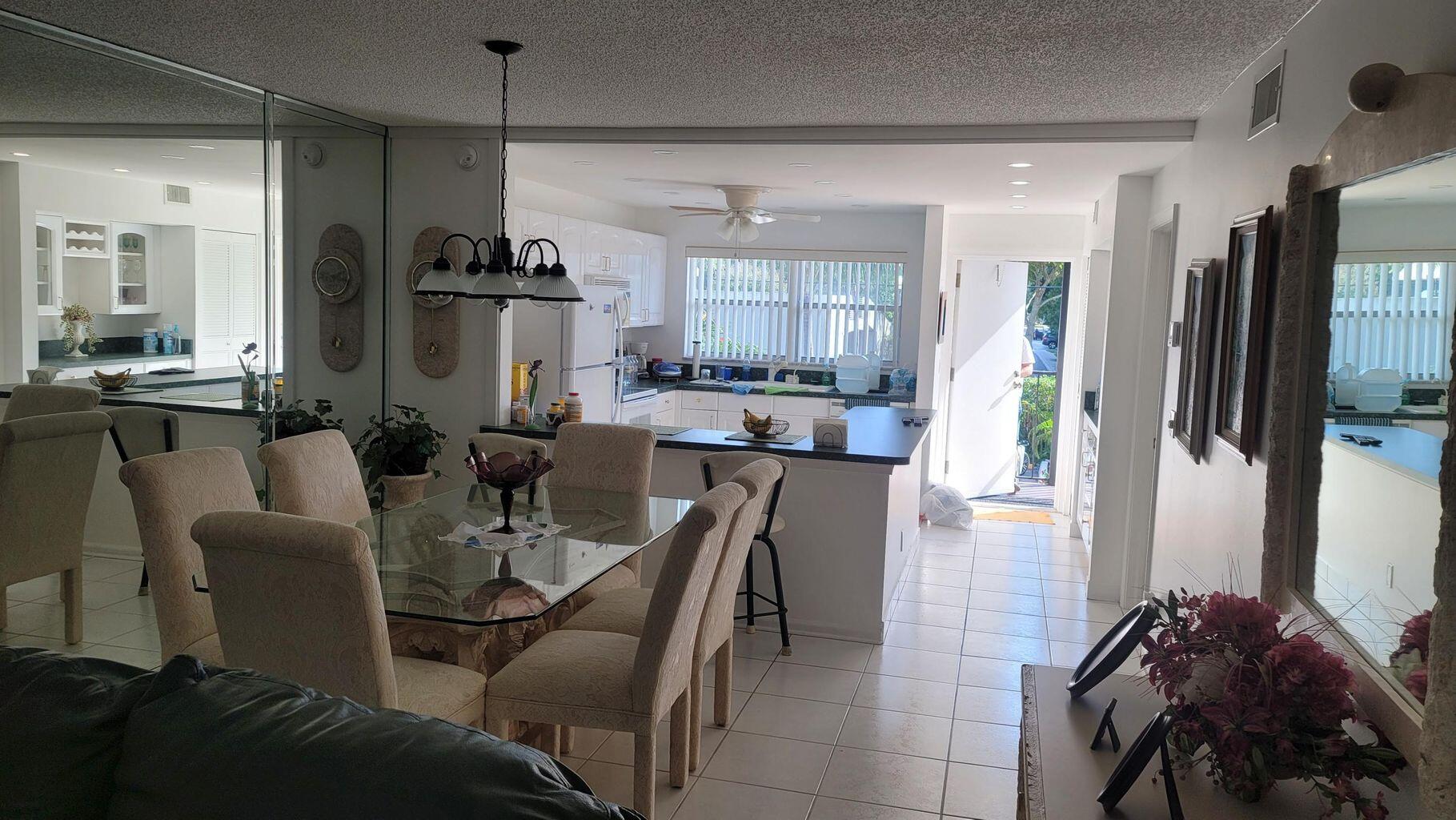 2016 S Federal Hwy 204 Highway Unit: 204