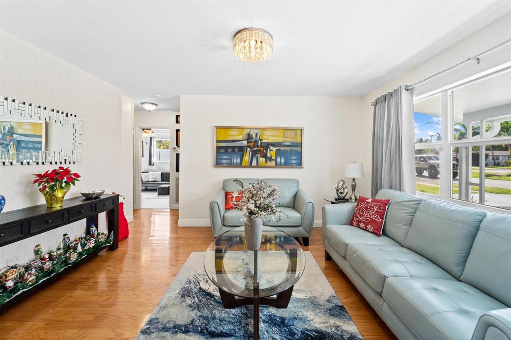316 SE 6th Avenue