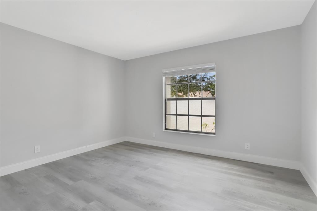 1235 NW 22nd Avenue