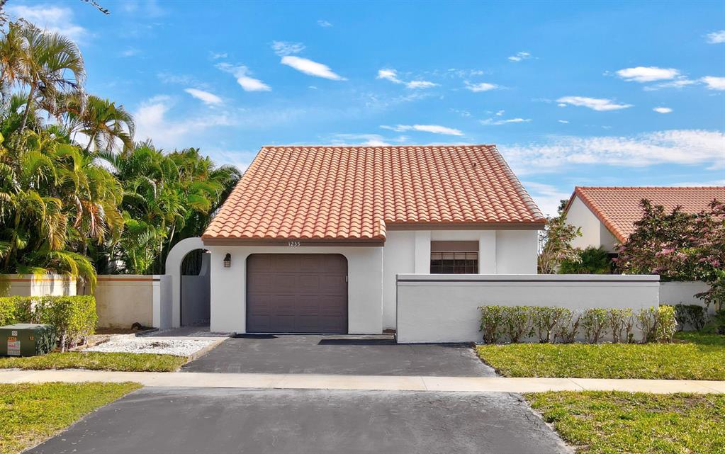 1235 NW 22nd Avenue