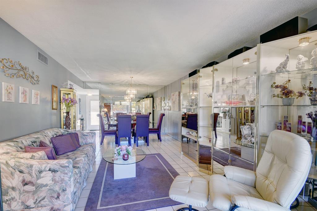 2400 NE 1st Lane Unit: 312