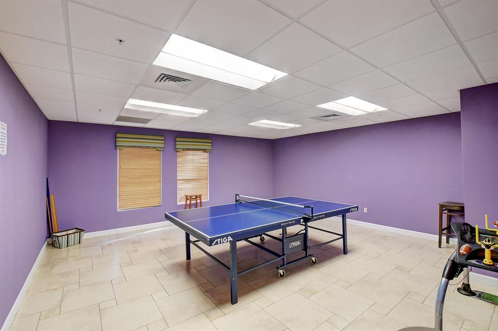 2400 NE 1st Lane Unit: 312