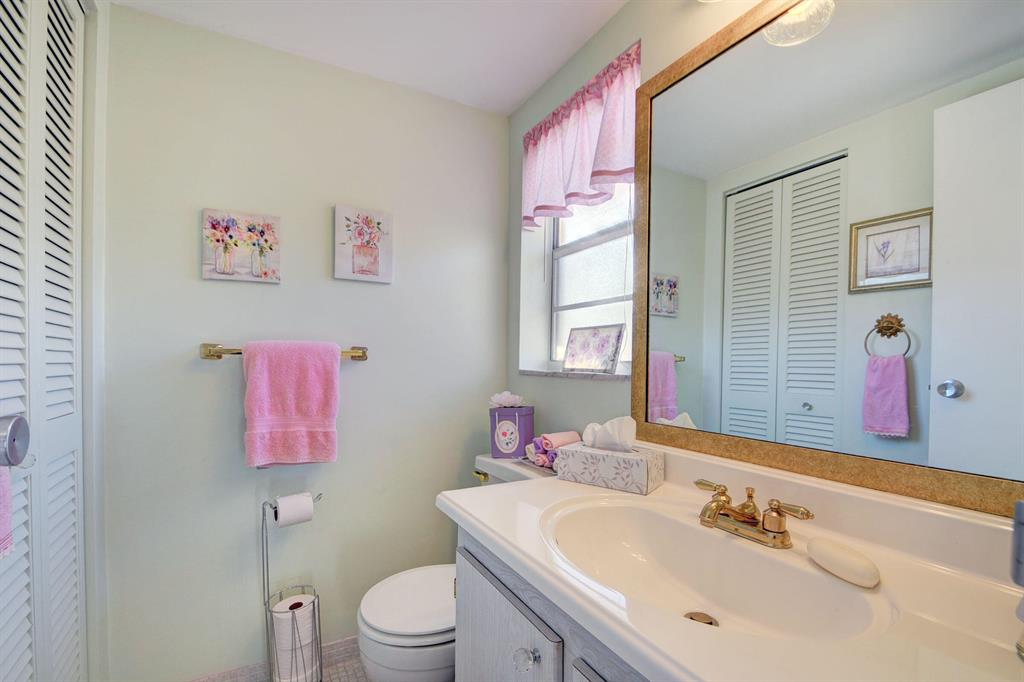 2400 NE 1st Lane Unit: 312