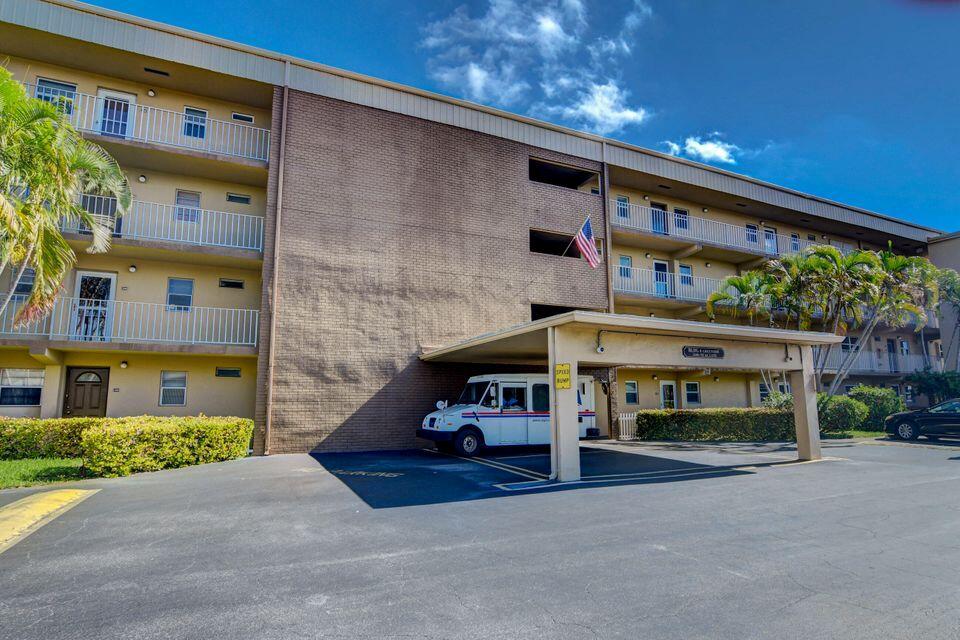2400 NE 1st Lane Unit: 312