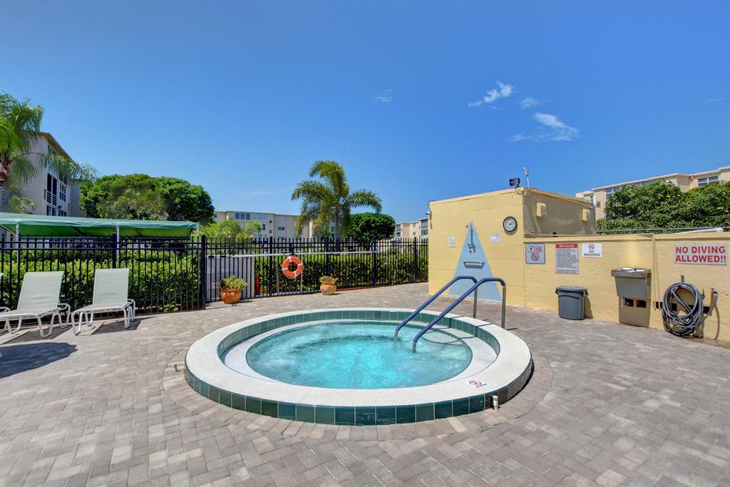 2400 NE 1st Lane Unit: 312