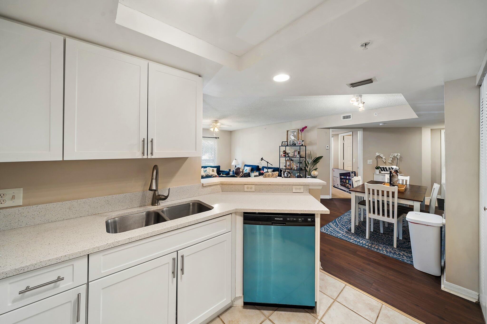 4159 N Haverhill Road Unit: 1318