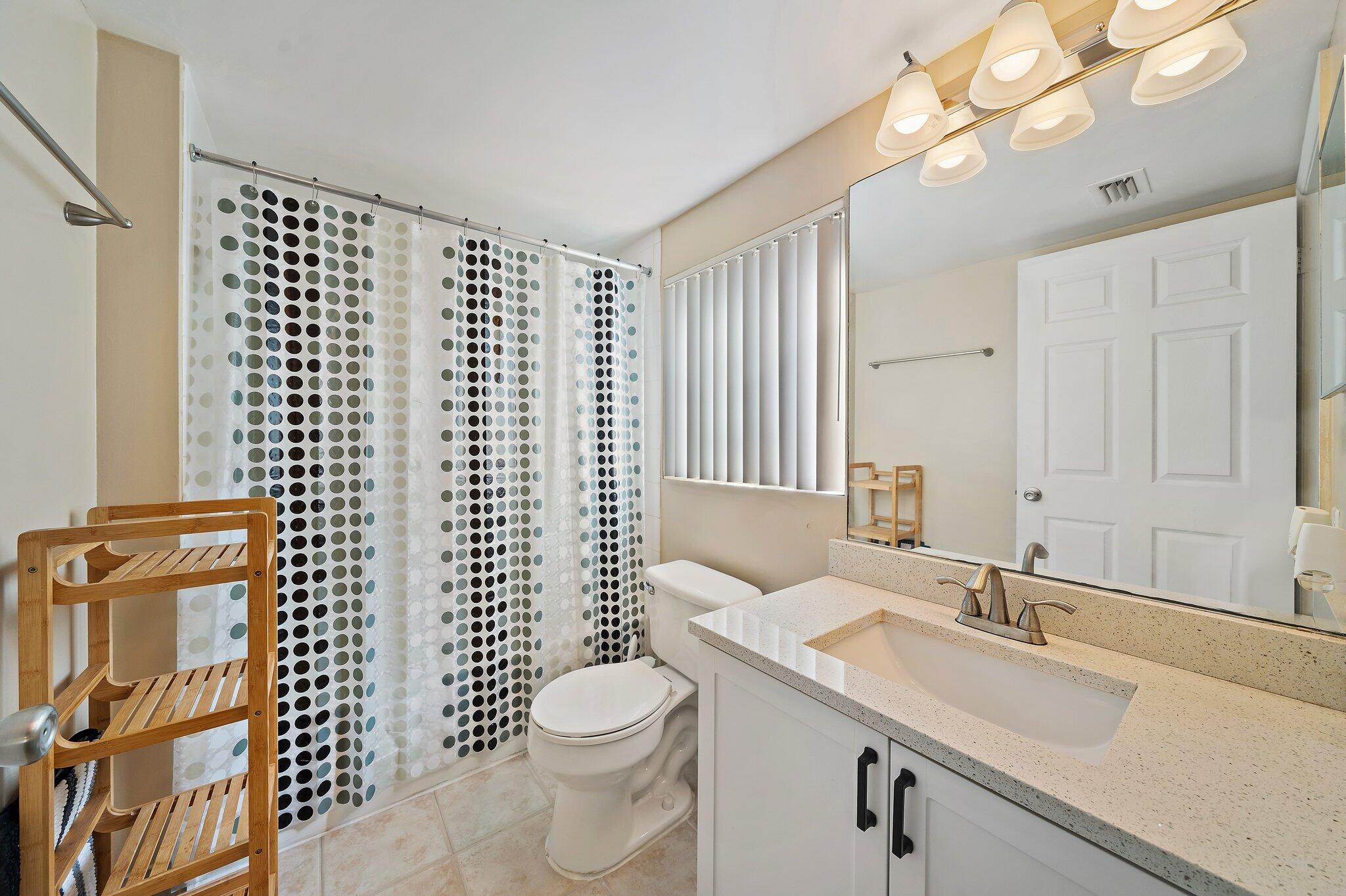4159 N Haverhill Road Unit: 1318