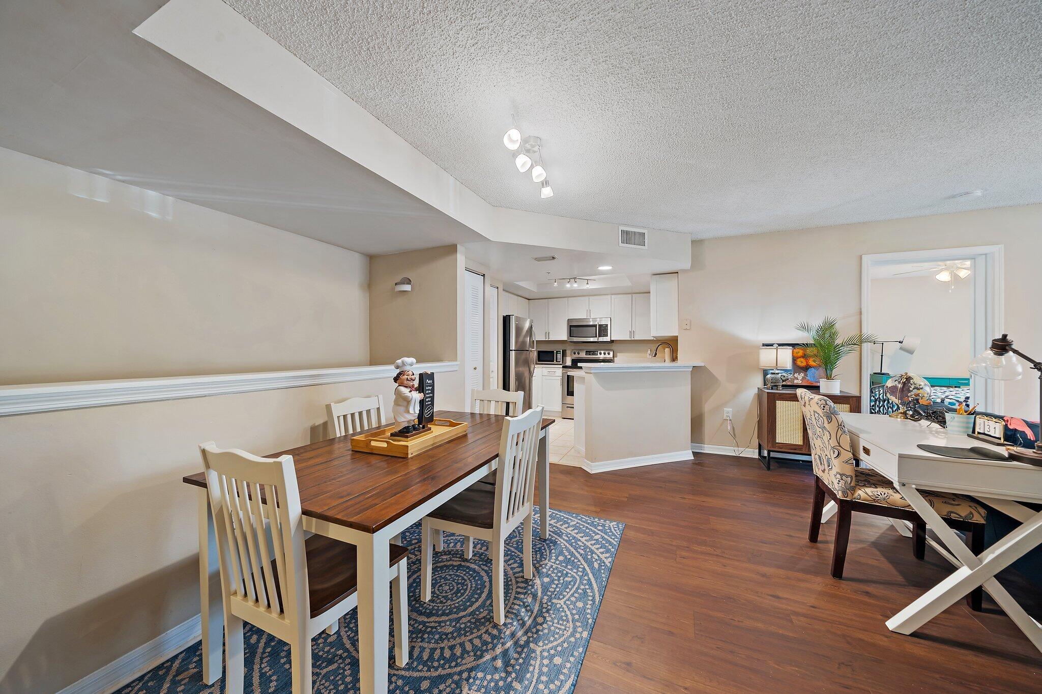 4159 N Haverhill Road Unit: 1318
