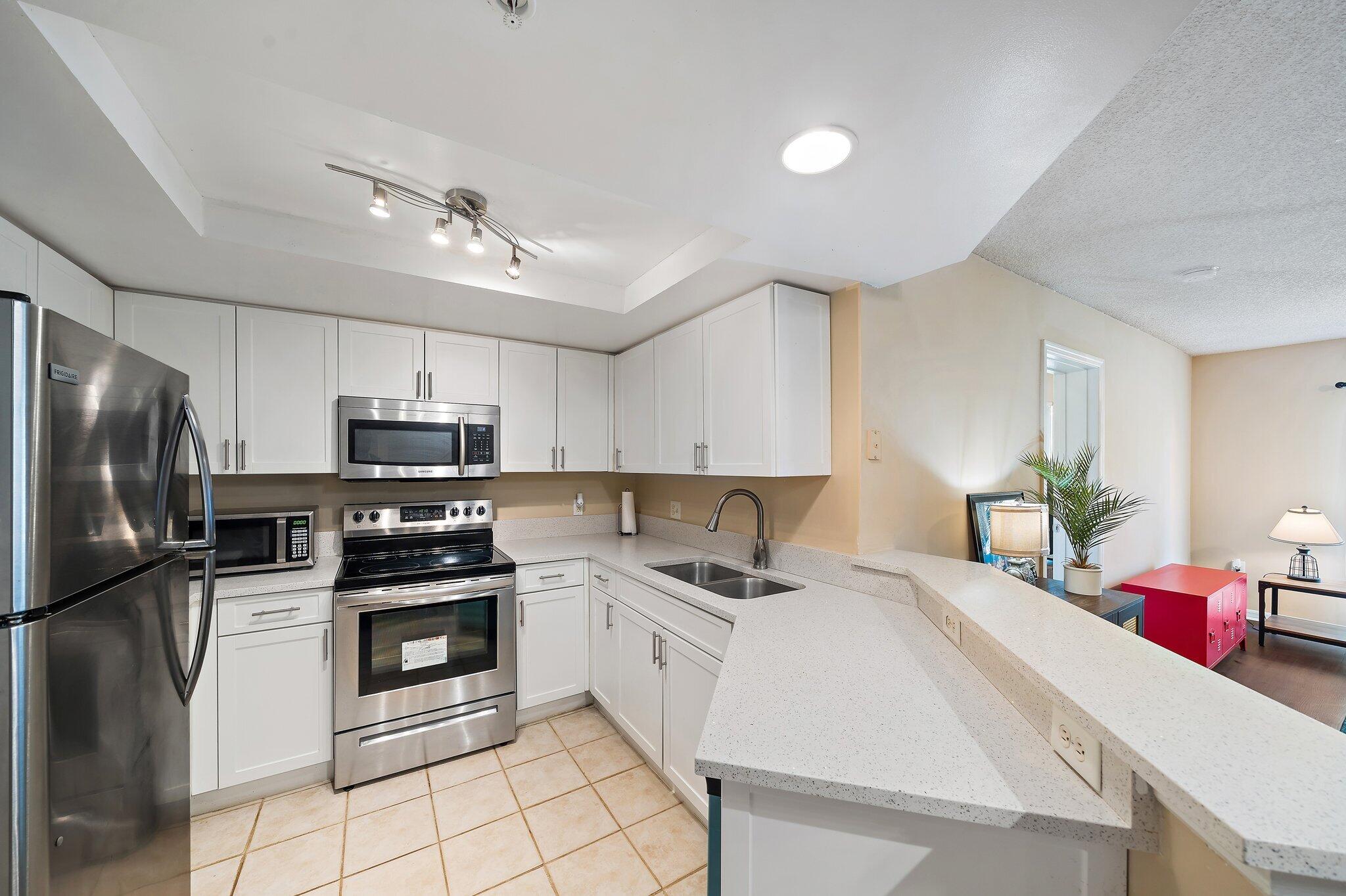 4159 N Haverhill Road Unit: 1318