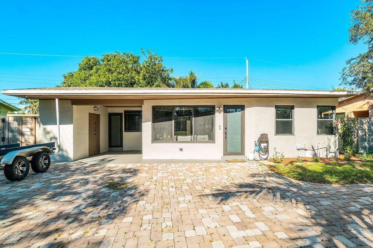 1615 NE 28 Court