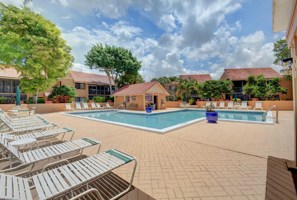 11258 Green Lake Drive Unit: 201