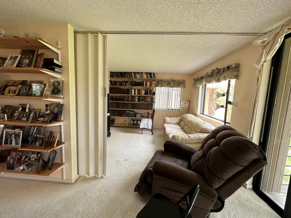 11258 Green Lake Drive Unit: 201