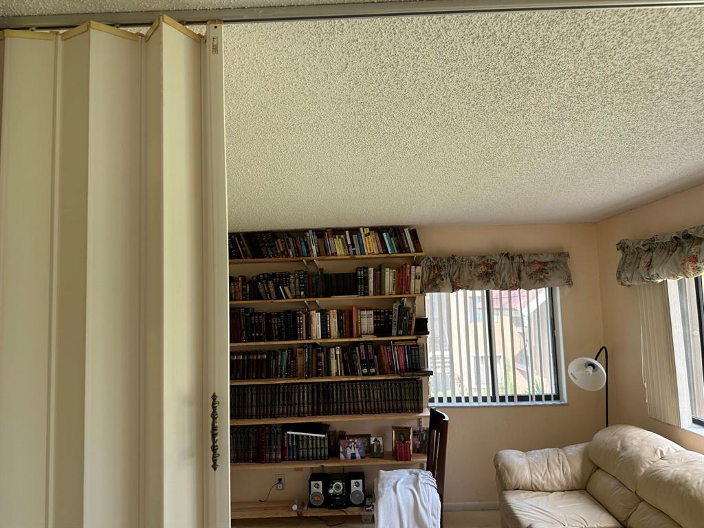 11258 Green Lake Drive Unit: 201