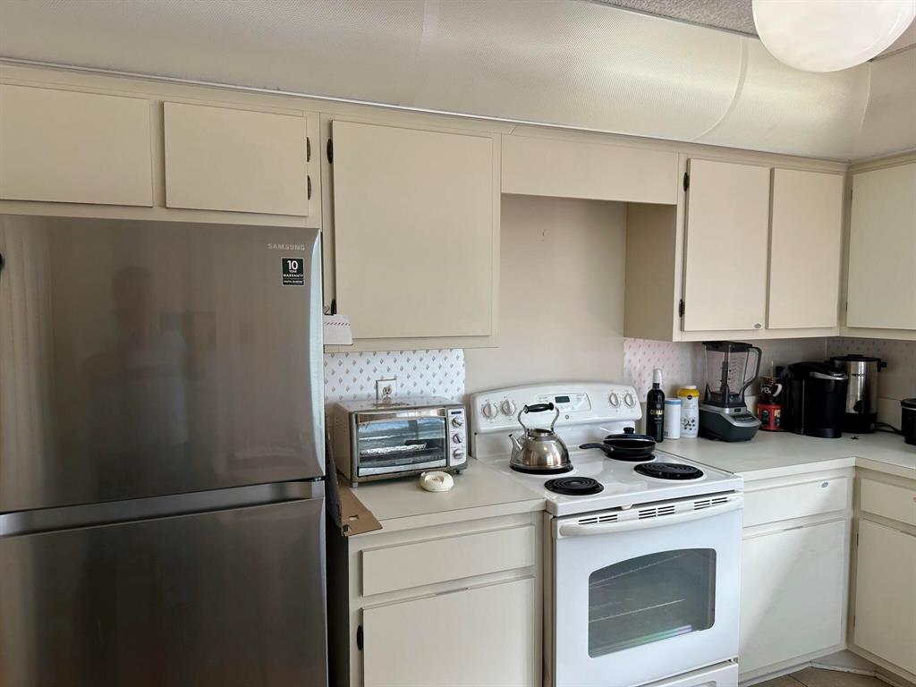 11258 Green Lake Drive Unit: 201