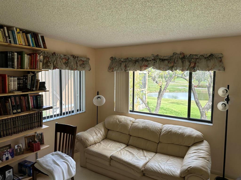 11258 Green Lake Drive Unit: 201