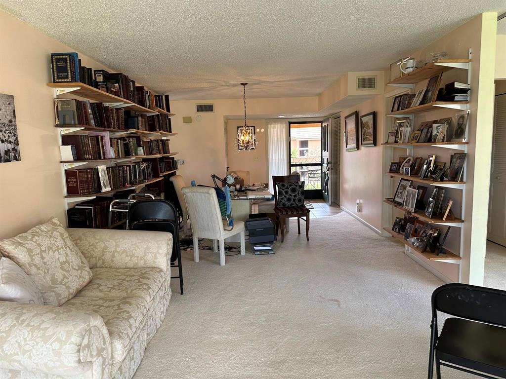 11258 Green Lake Drive Unit: 201
