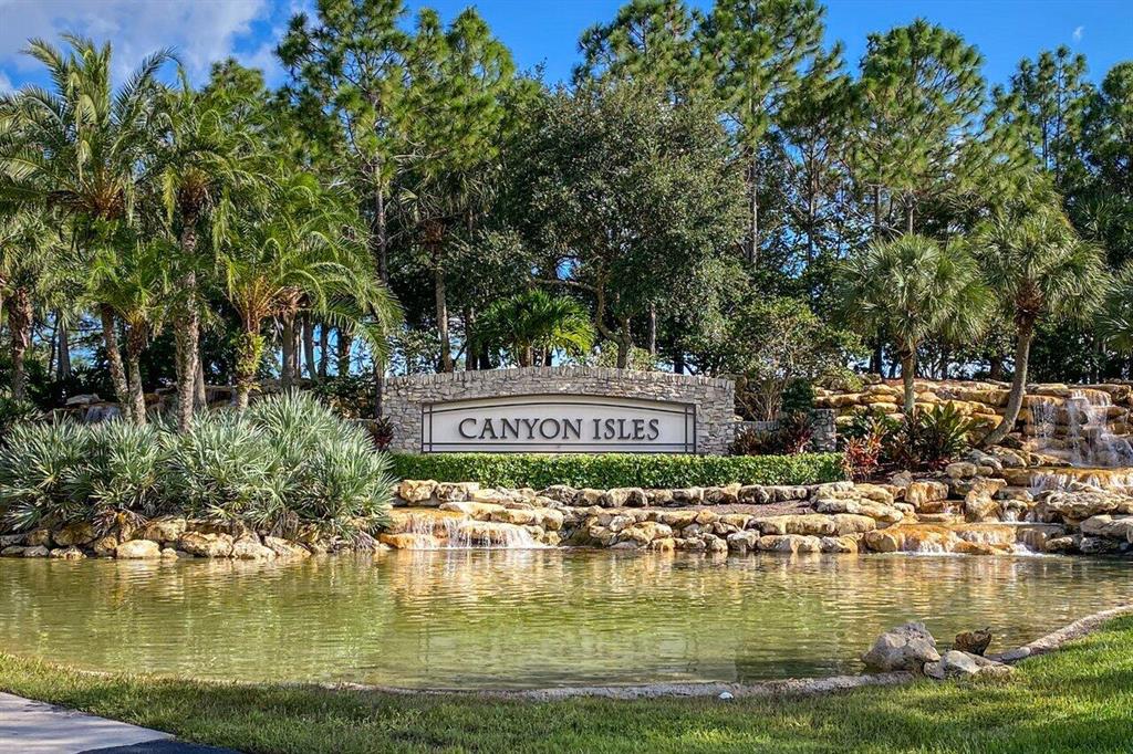 8725 Baystone Cove