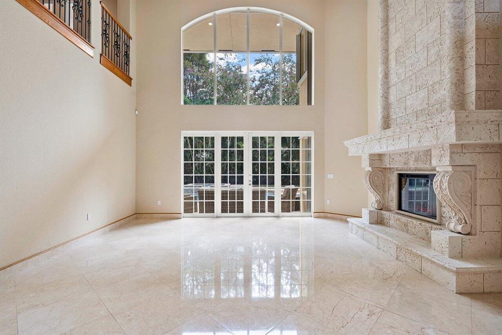 8725 Baystone Cove