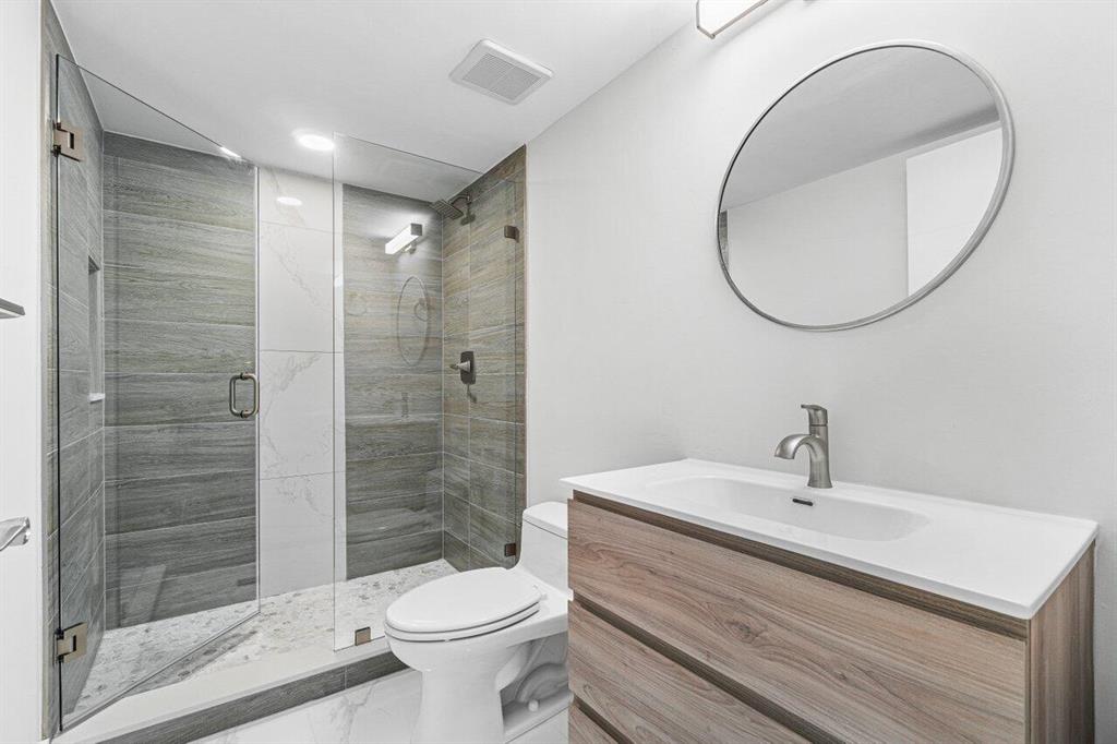 6654 Villa Sonrisa Drive Unit: 422