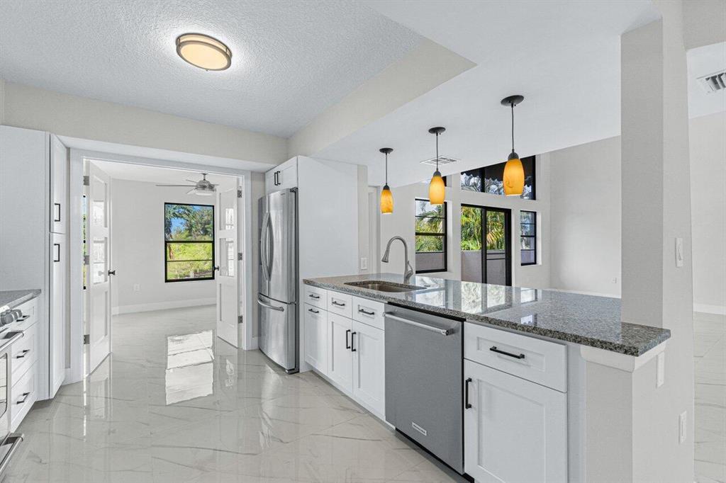 6654 Villa Sonrisa Drive Unit: 422