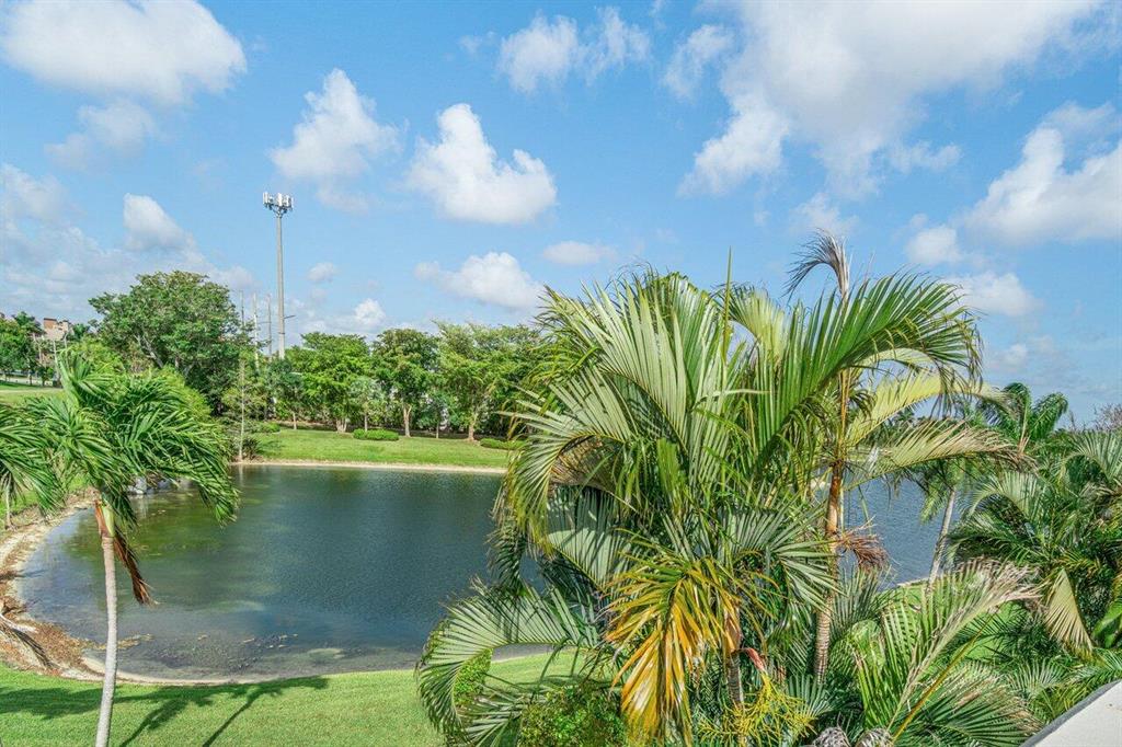6654 Villa Sonrisa Drive Unit: 422