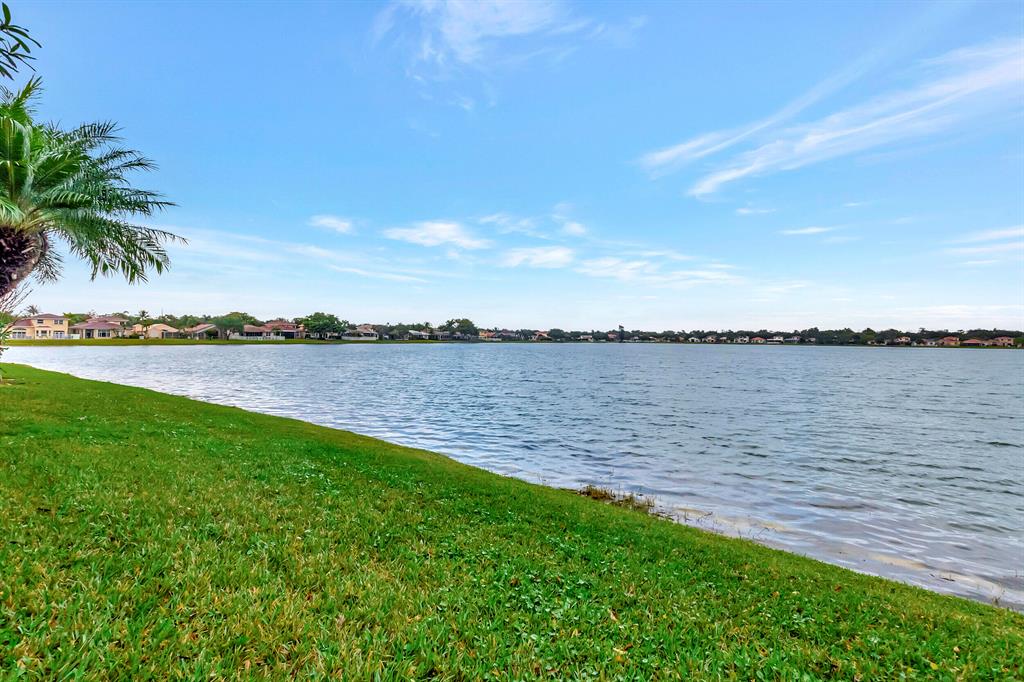 3536 Coco Lake Drive