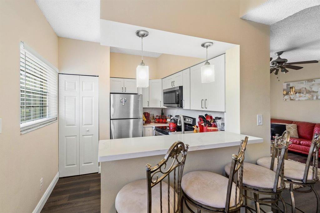 611 Cypress Lake Boulevard Unit: I15