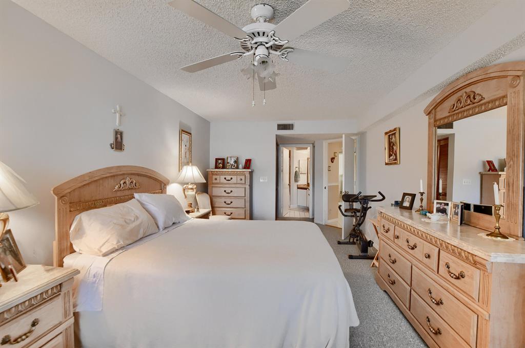 2304 Aspen Way Unit: 2304