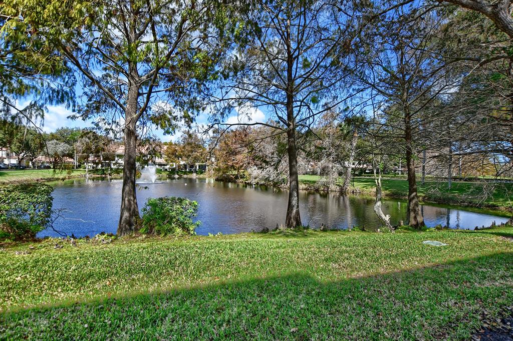 2304 Aspen Way Unit: 2304