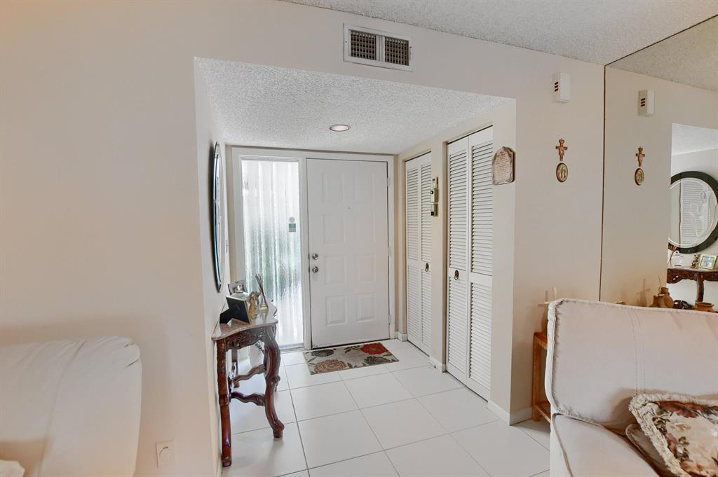 2304 Aspen Way Unit: 2304