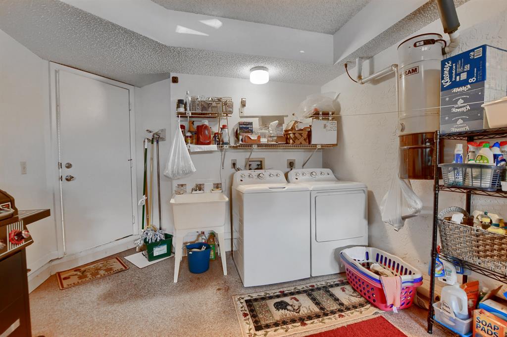 2304 Aspen Way Unit: 2304