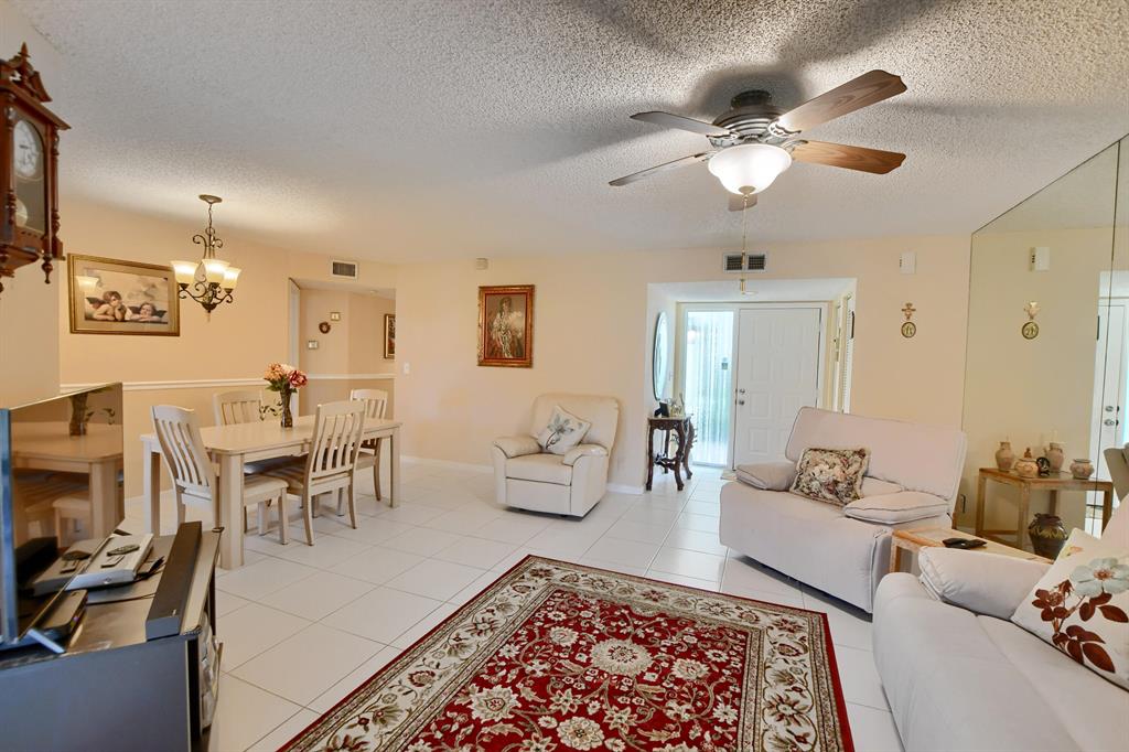 2304 Aspen Way Unit: 2304