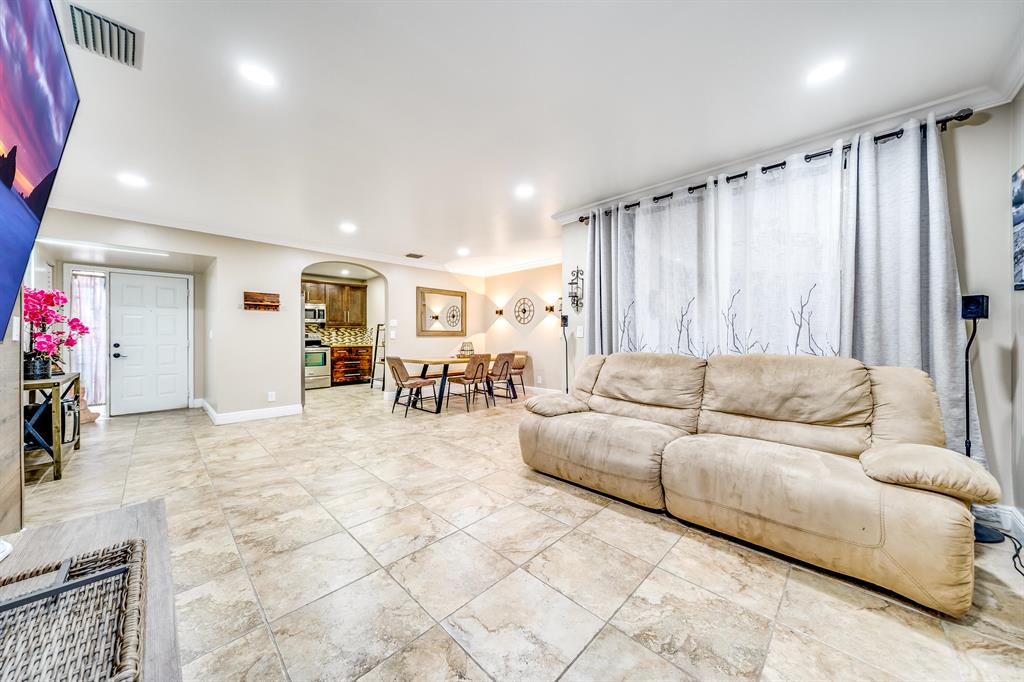 2972 Carambola Circle S Unit: 2047