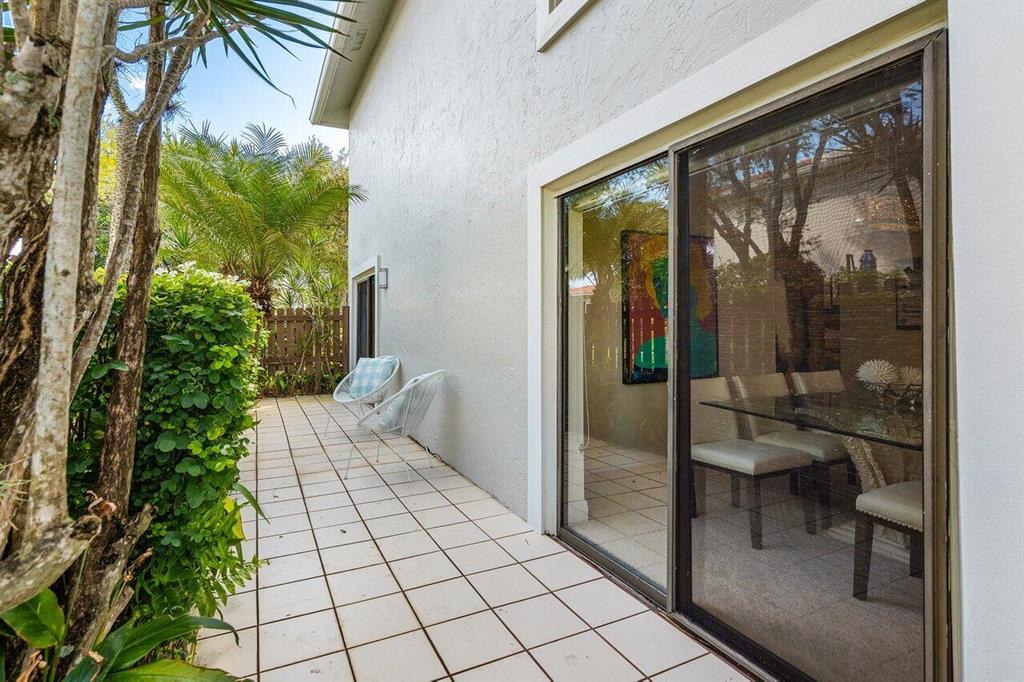34 Southport Lane Unit: G