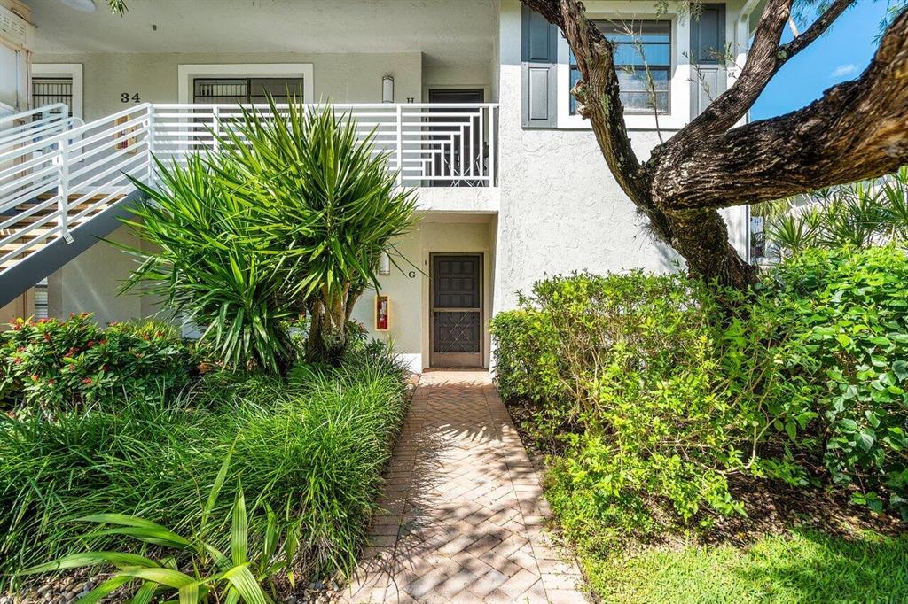 34 Southport Lane Unit: G