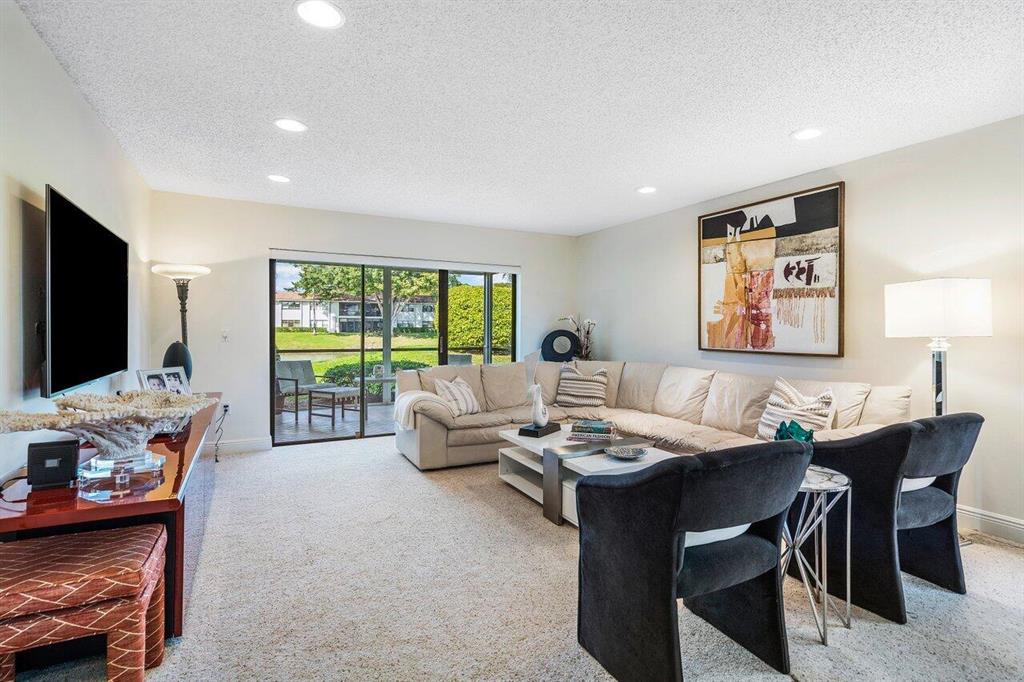 34 Southport Lane Unit: G