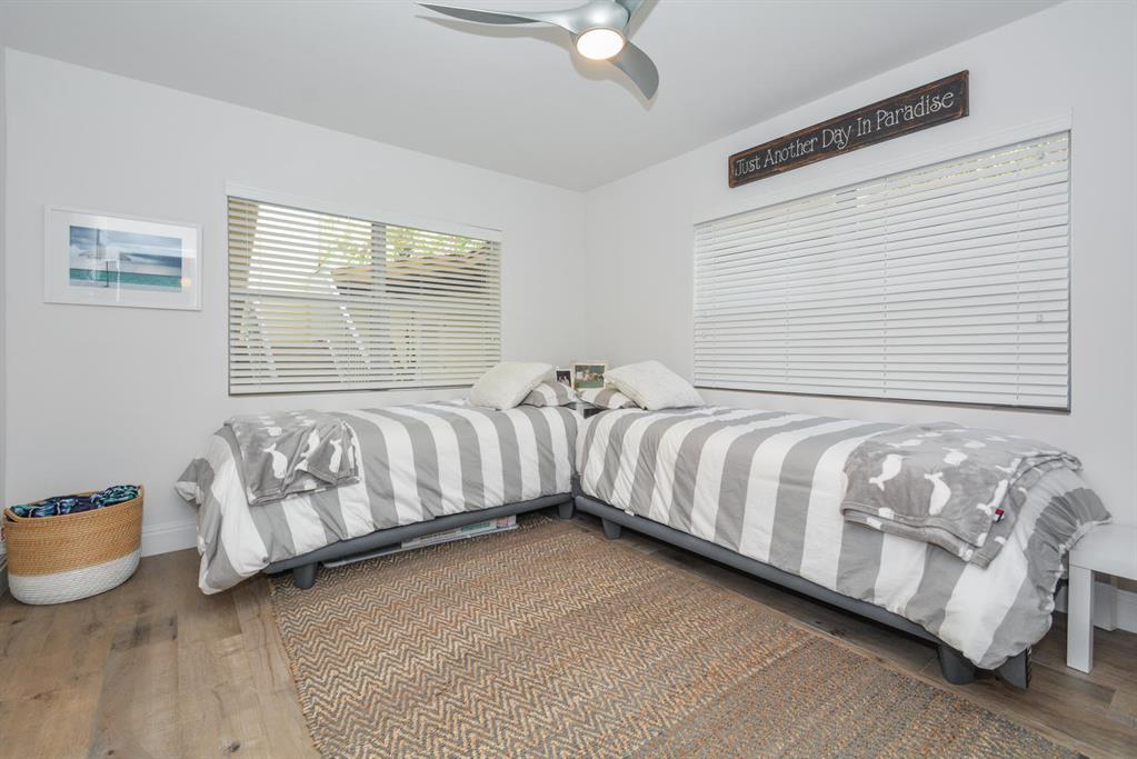 1203 Hillsboro Mile Unit: 8a