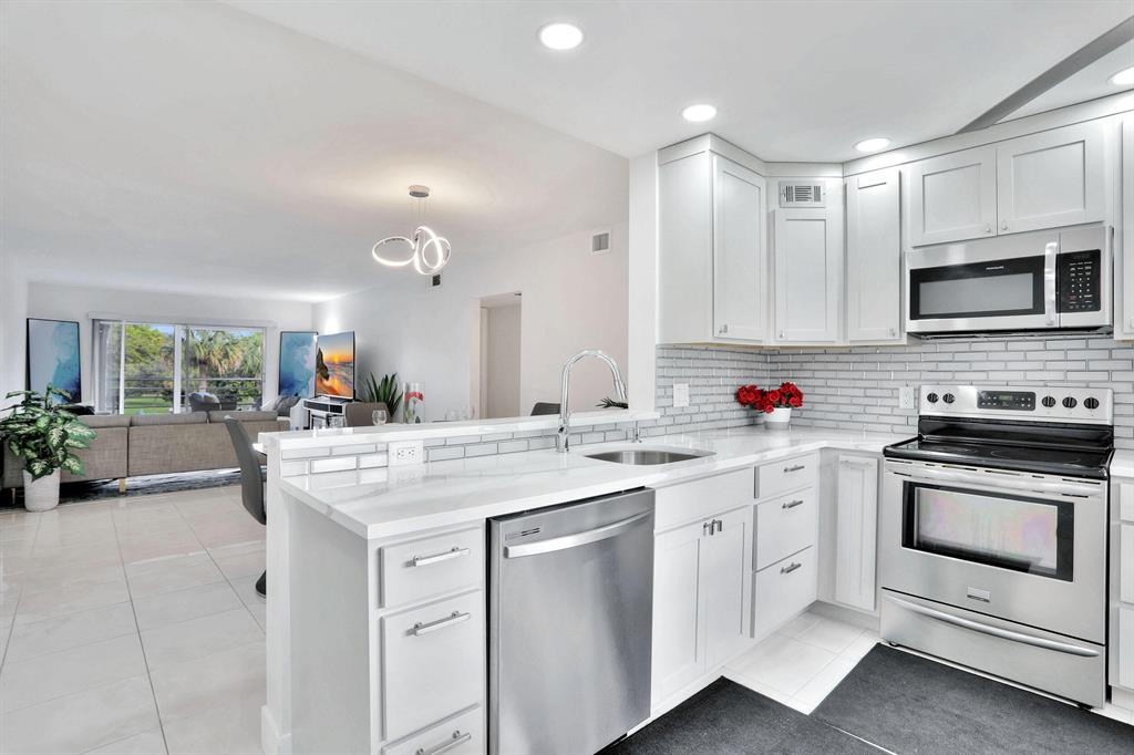 2504 Antigua Terrace Unit: K3