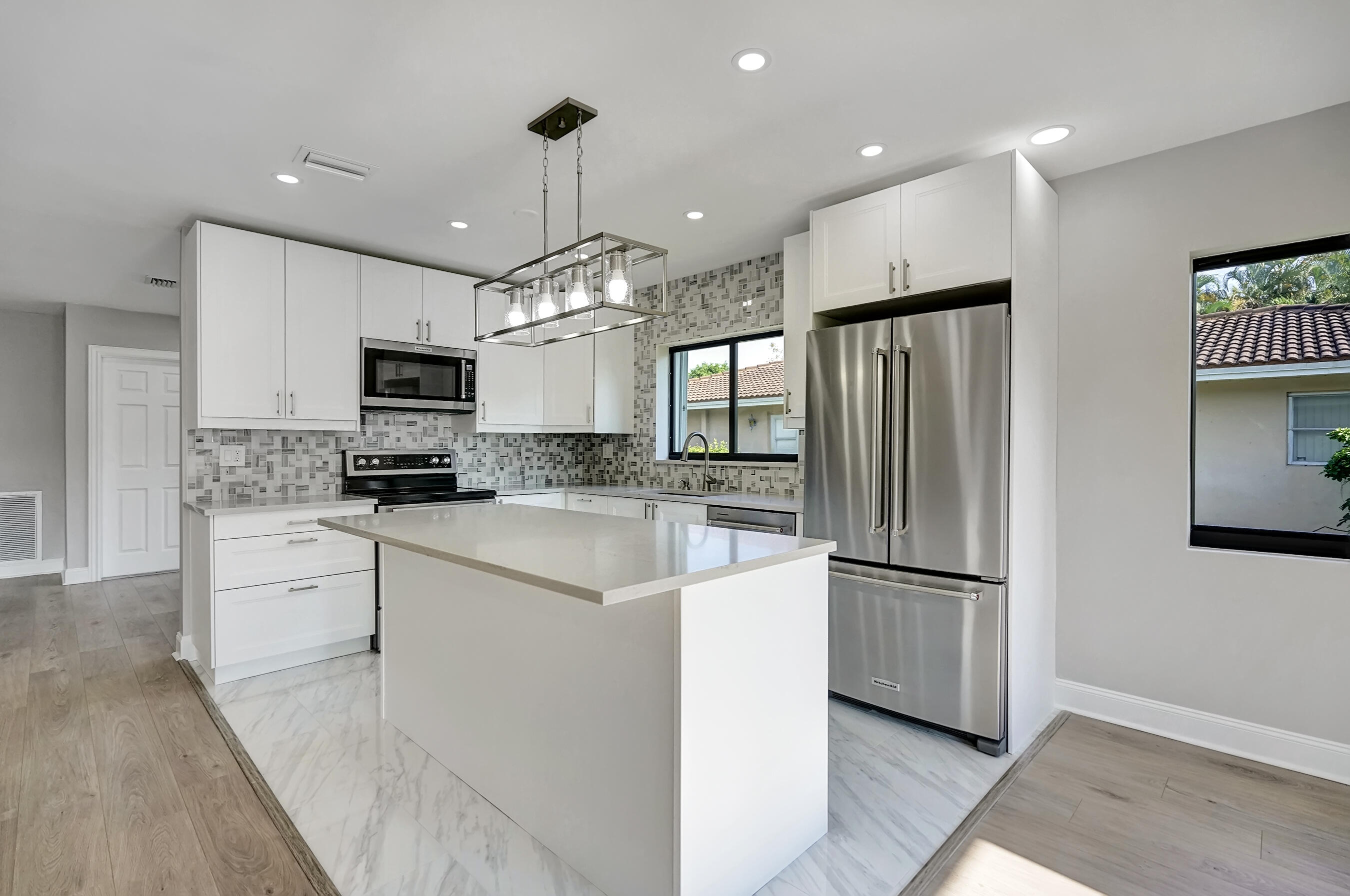 2960 NW 87th Terrace