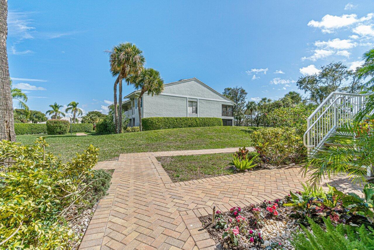 61 Eastgate Drive Unit: C
