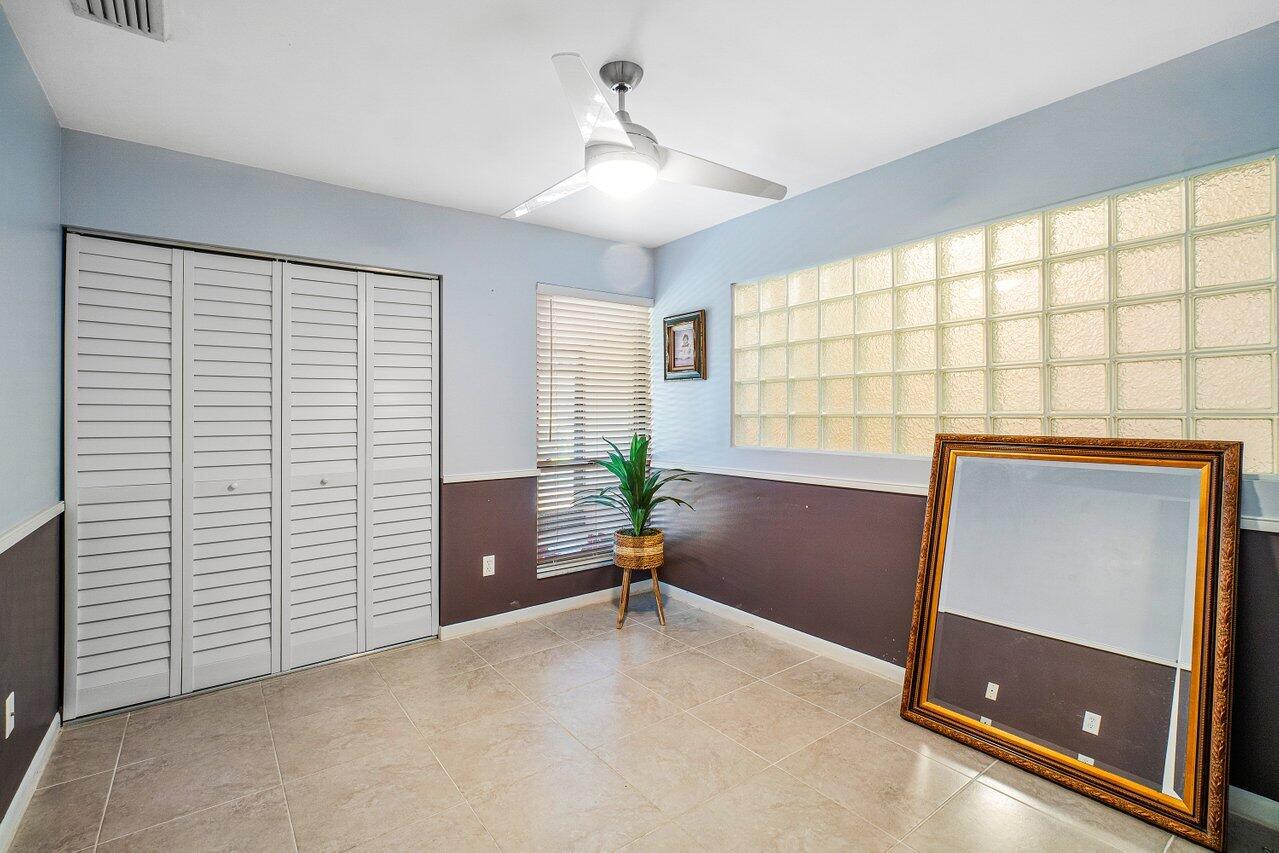 46 Farnworth Drive