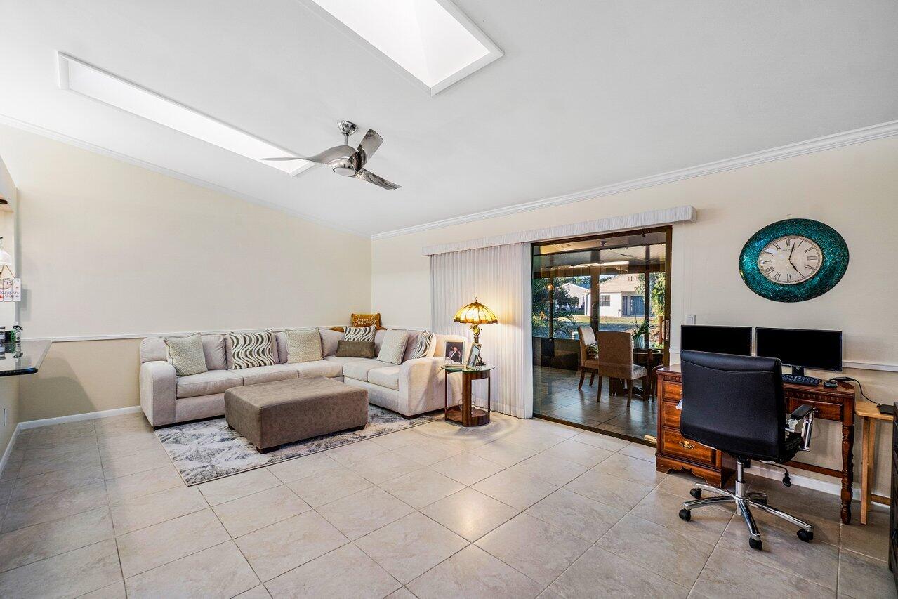 46 Farnworth Drive