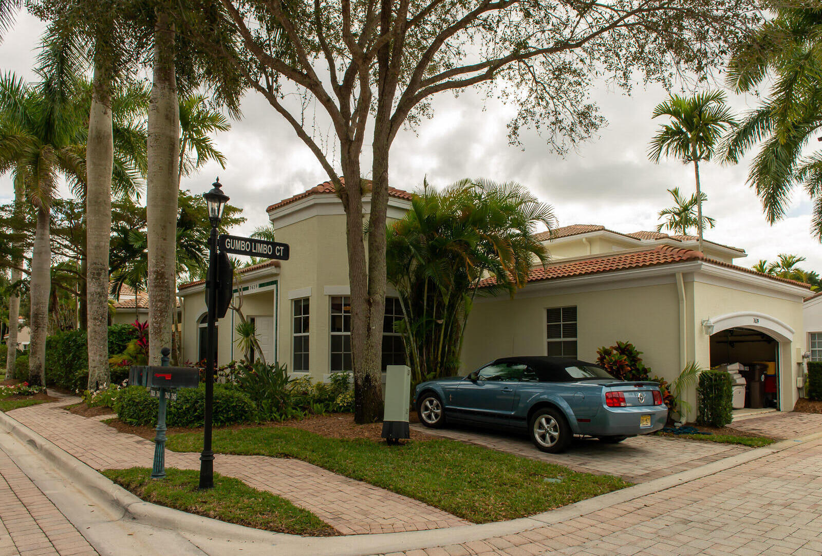 7639 Gumbo Limbo Court