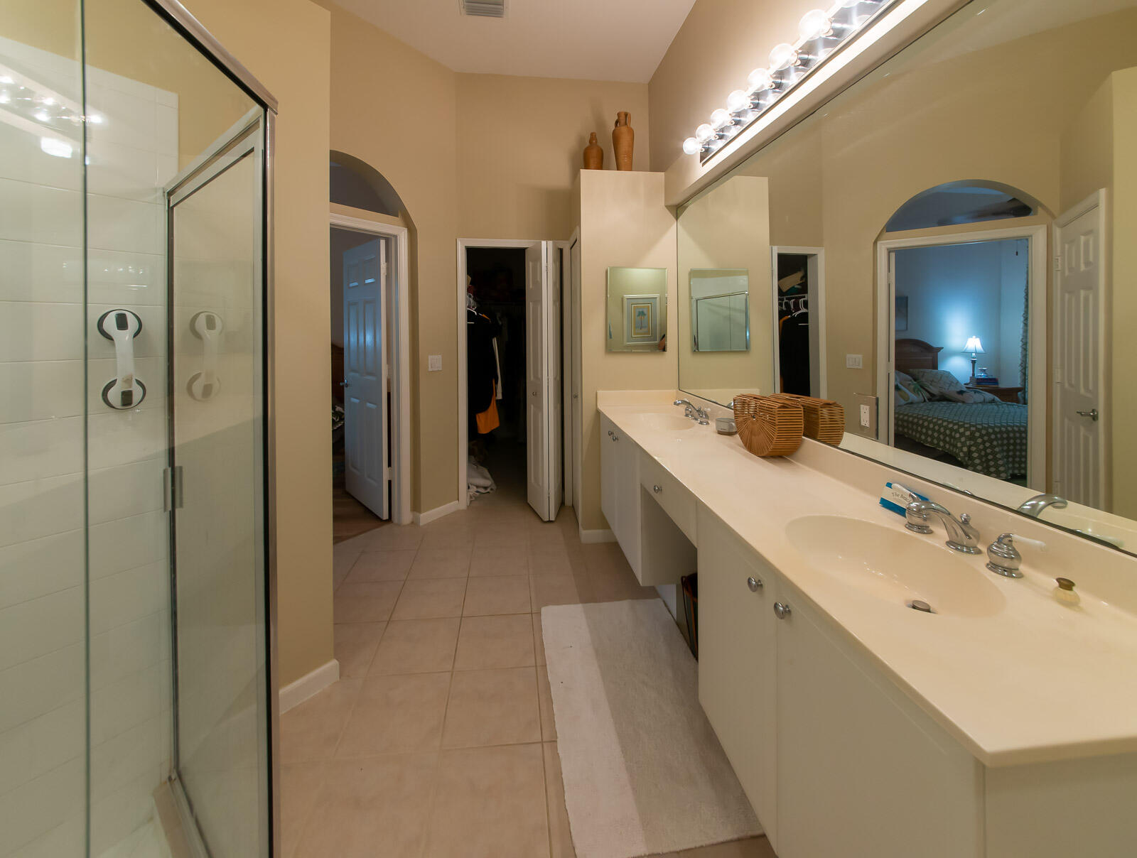 7639 Gumbo Limbo Court
